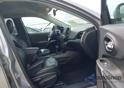 2019 Jeep Cherokee Latitude Plus 4X4 из США, поврежденный, VIN 1C4PJMLN2KD229494